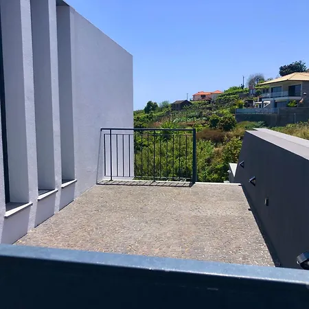 Casa Branca-b,beautiful Sea View Appartamento Estreito Da Calheta