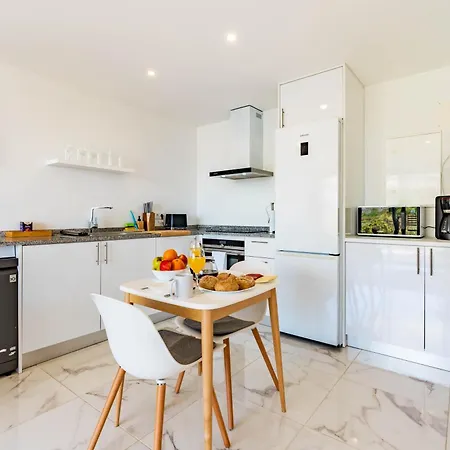 Casa Branca-b,beautiful Sea View Lägenhet