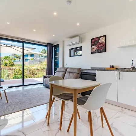 Lägenhet Casa Branca-b,beautiful Sea View Estreito Da Calheta